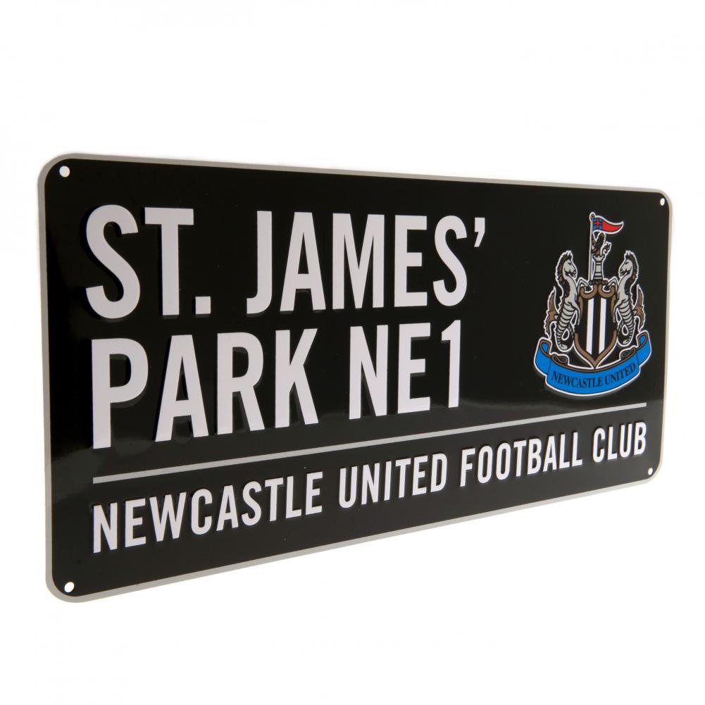 Newcastle United F.C. Colour Street Sign Wall Art Wall Plaque for Living Room